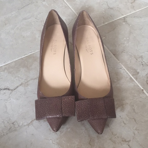 Talbots brown kitten heels - Picture 1 of 7